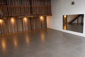 Studio du Dojo Pierre Grondin à Sainte-Clotilde - cours de Salsa et de Bachata de Saint-Just & Emma, le jeudi soir à La Réunion
